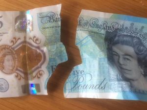 Supporting image for story: Drug-dealing trial told of how suppliers use £5 notes to ensure cocaine goes to right buyer