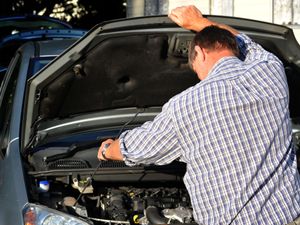 Supporting image for story: Apple brings iPhone breakdown assistance feature to the UK