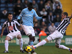 Supporting image for story: Pictures of all the match action