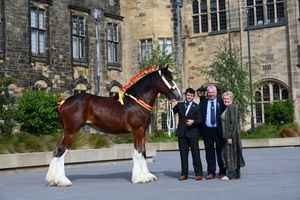 Trem Yr Wyddfa Aurora, Rhys Eifion Griffith, RWAS Ambassador 2025, Mr John R Owen RWAS President 2025 and his wife, Mrs Marian Owen