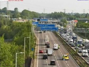 Supporting image for story: Hour delays remain as van breaks down between Wednesbury and Wolverhampton