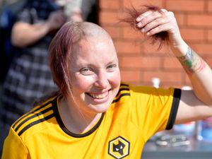Supporting image for story: Shop manager shaves head for cancer charities in memory of sister who died aged 17