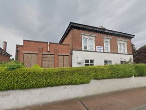 Supporting image for story: Plan to convert Smethwick Conservative Club into children’s home