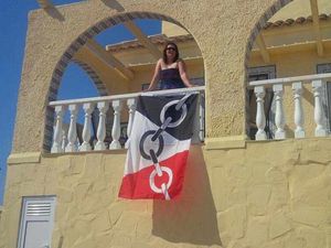 Supporting image for story: It's bostin' in Spain as big day celebrated