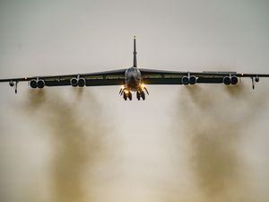 Supporting image for story: UK refusing to allow Trump to use RAF bases to attack Iran