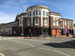 Supporting image for story: Former cinema and theatre up for sale with £475,000 price tag
