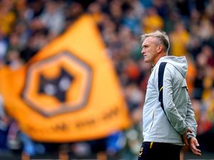 Supporting image for story: Steve Davis wants Wolves to cut out ‘very simple mistakes’