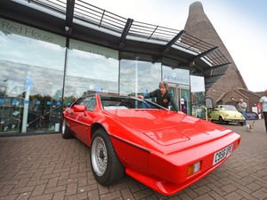 Supporting image for story: Black Country Classic Car show attracts crowds - in pictures