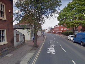 Supporting image for story: Temporary lights in place for Shrewsbury roadworks 