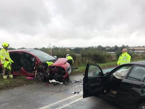 Supporting image for story: Driver trapped and four injured in Bridgnorth Road crash
