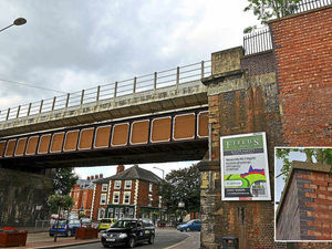 Supporting image for story: Safety fears over crack in Shifnal railway bridge wall