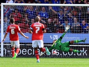 Supporting image for story: Walsall 1 Oldham 1 - Report and pictures