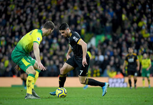 Christoph Zimmermann of Norwich City and Pedro Neto of Wolverhampton Wanderers (AMA)