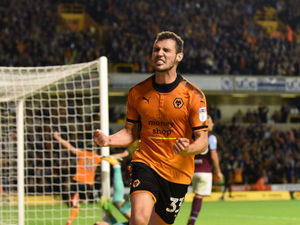 Supporting image for story: Wolves 2 Aston Villa 0 – Report and pictures