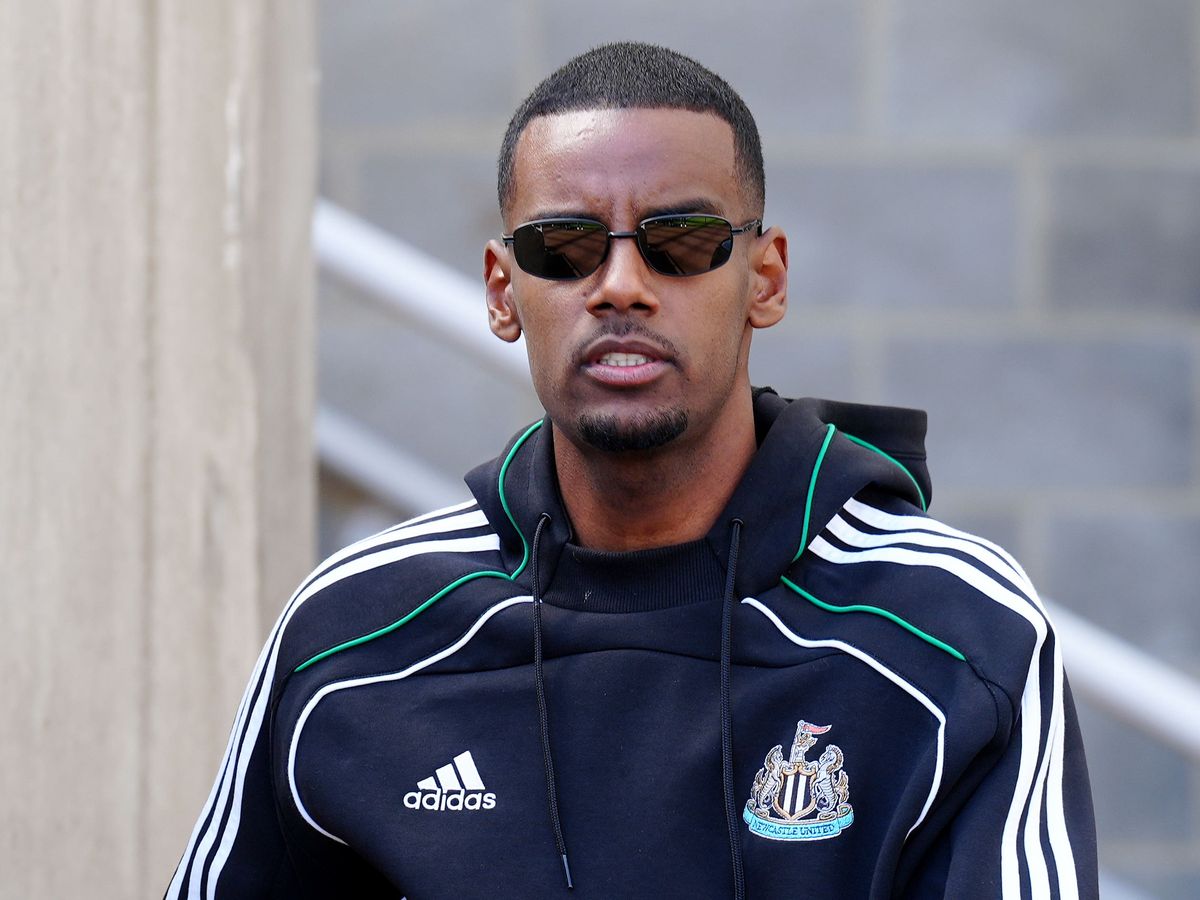 Eddie Howe confident Alexander Isak will stay at Newcastle as he misses friendly