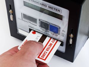 Supporting image for story: What can households do to cut back on their energy use?