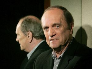 Supporting image for story: Mark Hamill among A-listers paying tribute to ‘one-of-a-kind’ Bob Newhart