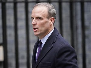 Supporting image for story: Raab sows confusion by wrongly saying Omicron hospital admissions hit 250