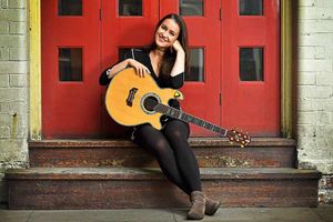 Supporting image for story: Telford singer-songwriter Alexandra Jayne to play Wolverhampton