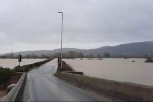 Flooding at Llandrinio Bridge. Photo: Oswestry Fire Station.