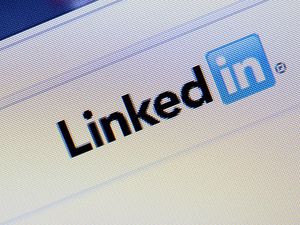 LinkedIn is to start using artificial intelligence (PA)