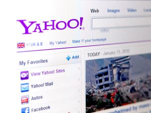 Supporting image for story: Verizon selling Yahoo and AOL to Apollo in £3.6 billion deal
