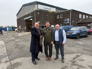 L-R:
David Hayle CEO Ropsley,
Dave McIntyre General Manager UEC,
Tim Clark COO Ropsley