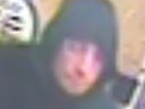 Supporting image for story: Robber threatened Telford shop staff with kitchen knife
