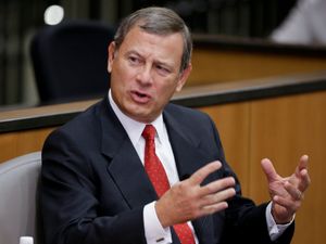 Supporting image for story: Roberts rejects plea to discuss Supreme Court ethics and Alito flag controversy