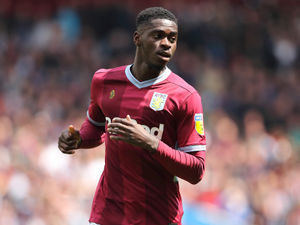 Supporting image for story: Aston Villa hopeful of Axel Tuanzebe deal