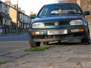 Supporting image for story: Ludlow councillor supports bid to stop drivers parking on pavements