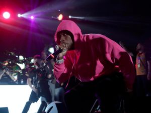 Supporting image for story