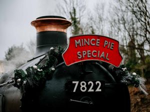 Supporting image for story: Mince Pie Special train plans hit the buffers because of Welsh Covid restrictions