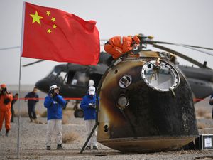 Supporting image for story: China sending up next space station crew in June