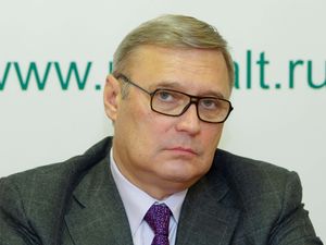 Supporting image for story: Ex-prime minister who became Putin foe added to Russia’s ‘foreign agent’ list