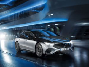 Supporting image for story: Mercedes-Benz EQS arrives as firm’s new EV range-topper