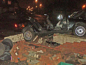 Supporting image for story: Women freed from crash wreckage