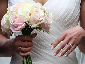 Supporting image for story: Wolverhampton 'sham' marriages set up for illegals, claim