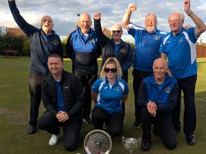 Supporting image for story: Islanders and Chelmarsh finish the season on a High - bowls round-up
