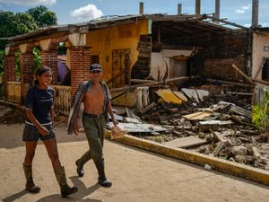 Supporting image for story: Hurricane John flooding leaves 17 dead, villages devastated in Mexico
