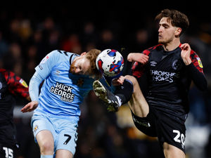 Supporting image for story: Cambridge 1-2 Shrewsbury - player ratings