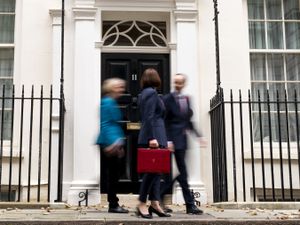 Supporting image for story: Pensions to be brought into inheritance tax scope, says Reeves