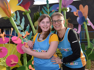 Supporting image for story: Daughter with life-threatening condition inspires mum to take on London Marathon