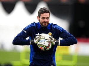 Supporting image for story: Craig Gordon back in Scotland squad despite not playing for Hearts this season
