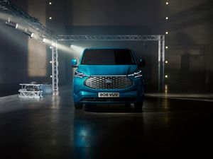 Supporting image for story: Ford reveals more details about upcoming E-Transit Custom