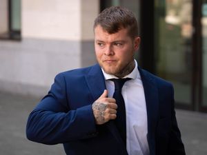 Supporting image for story: Ex-police officer spared jail after passing information to criminal associates