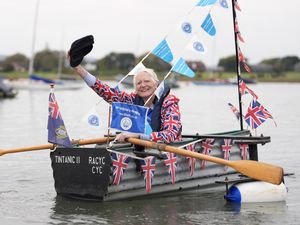 Supporting image for story: I have rowed 500 miles and I will sail 500 more, says Tintanic captain Major Mick