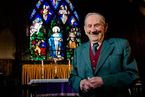 Organist Elvet Richards, who turns 90 next week