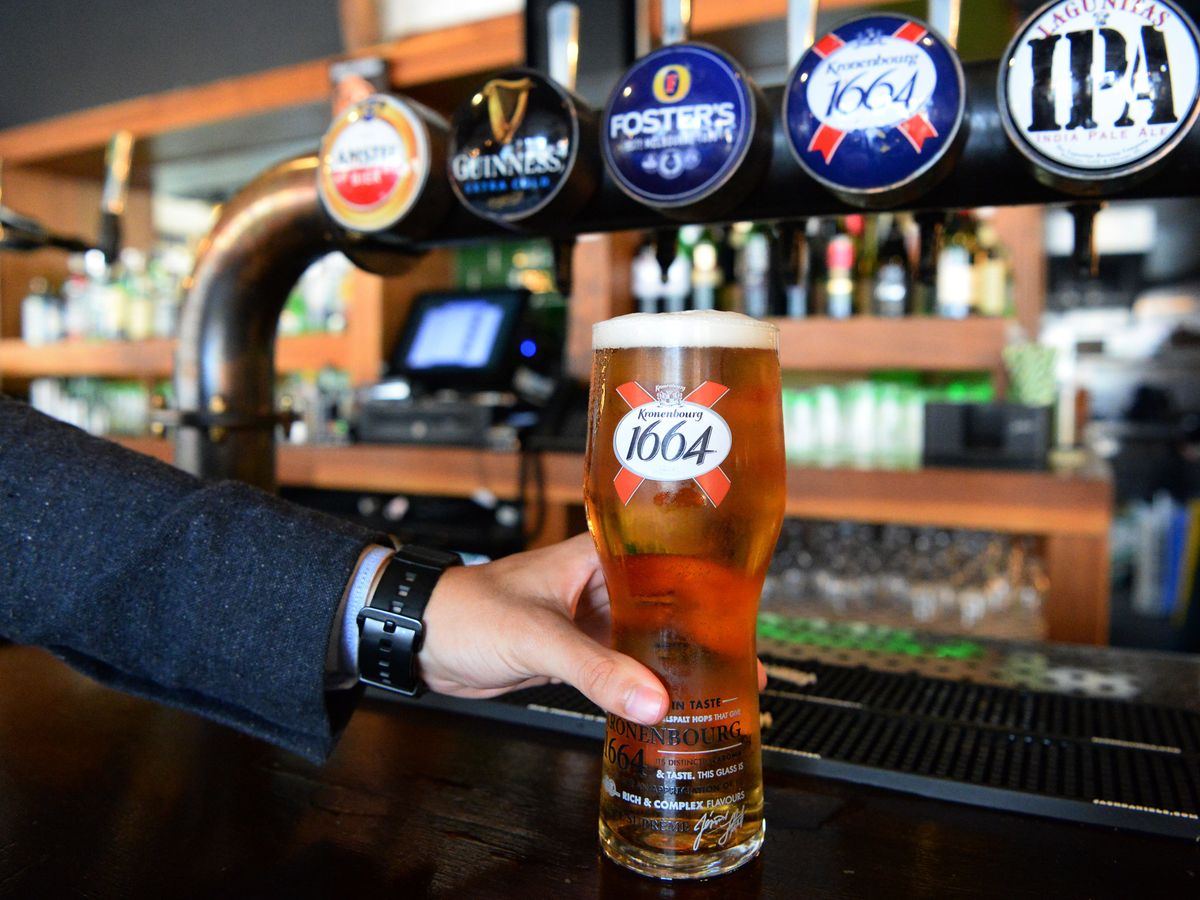 Fact check: Number of pubs fell by 6,800 under Conservative governments