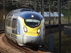 Supporting image for story: Track closure disrupts thousands of Eurostar passengers